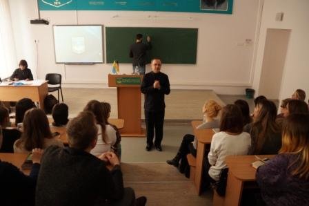 Lecture on Academic Integrity of Counselor of Public Affairs  of the USA Embassy Conrad Turner