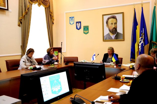 Meeting with educational experts from Finland