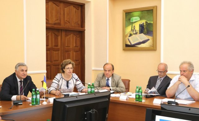 The International Round Table "Governance, Leadership and Management in Higher School" was held at the Grinchenko University